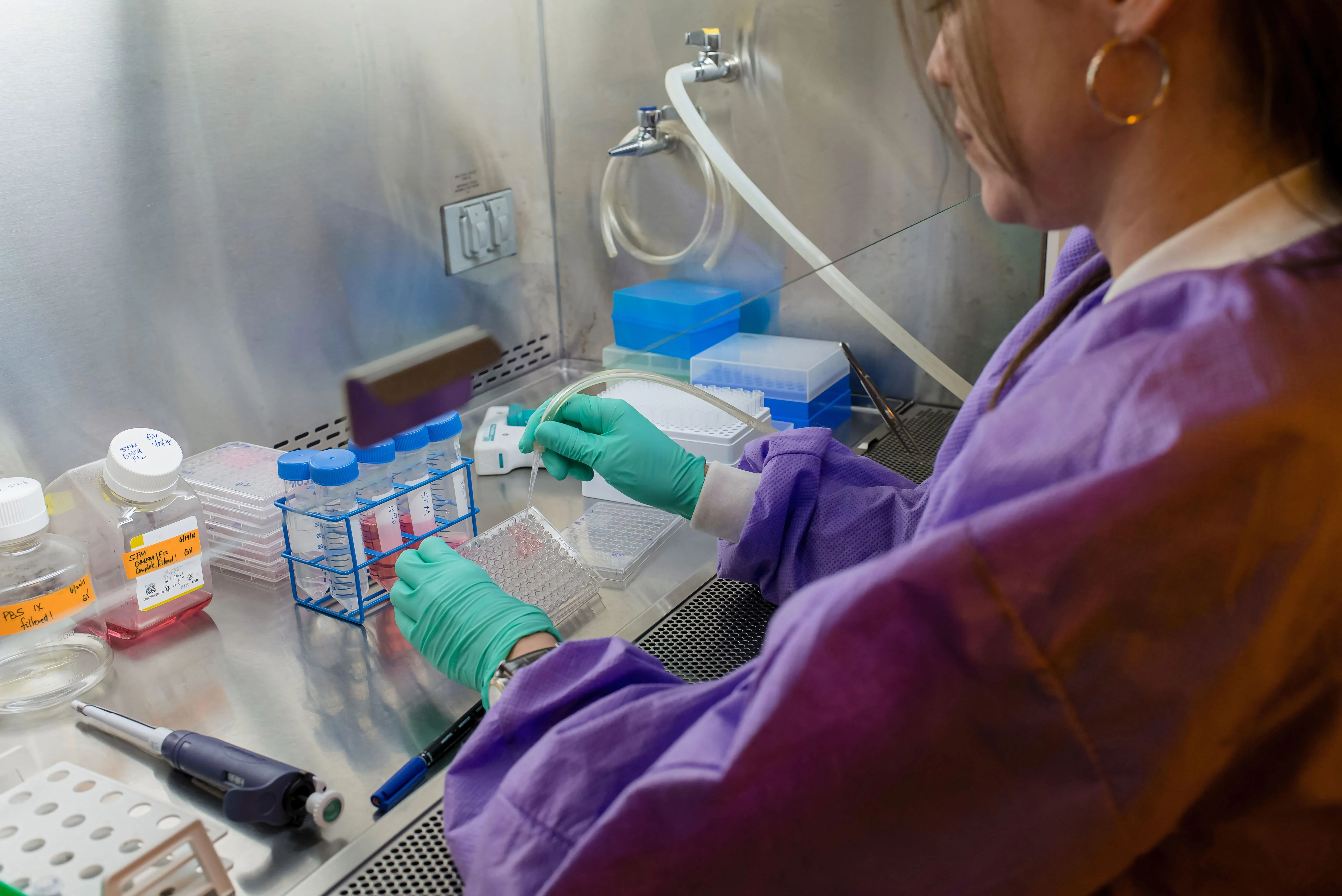 Click to start gallery Thumbnail 13